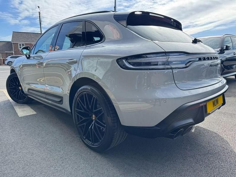 Used Porsche Macan 440 HP (323 kW) 2023 Grey SUV