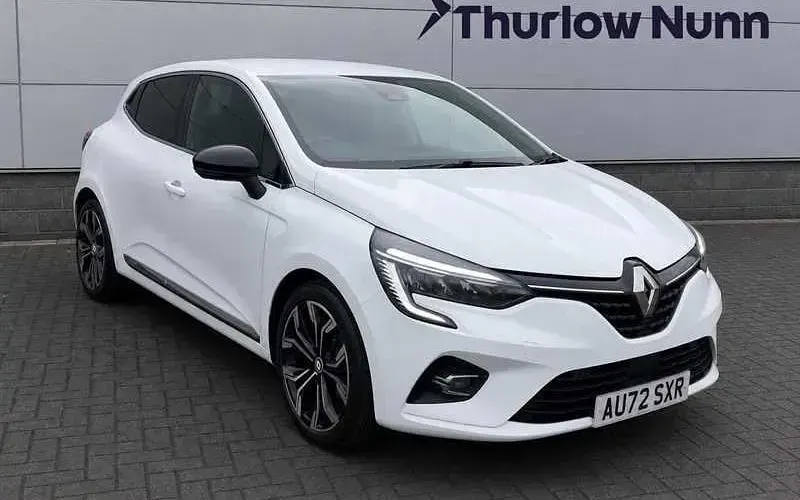 Used Renault Clio Techno 90 HP (66 kW) 2022 Hatchback