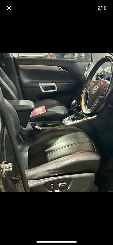 Second-hand Vauxhall Antara 163 CP (119 kW) 2014 Gri SUV