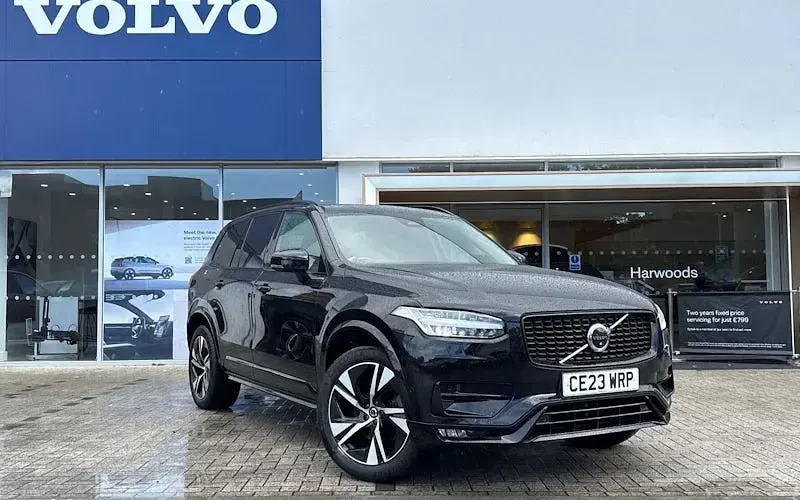 Used Volvo XC90 Plus 250 HP (183 kW) 2025 SUV