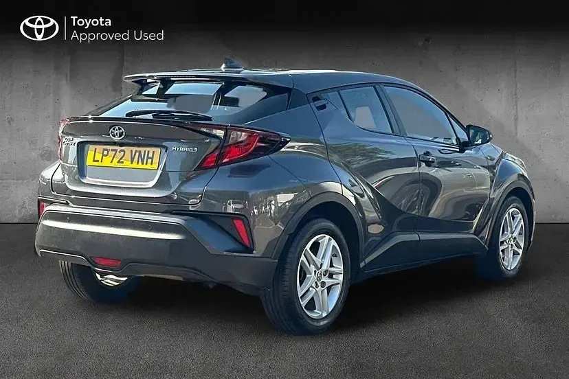 Used Toyota C-HR 120 HP (88 kW) 2023 Grey SUV