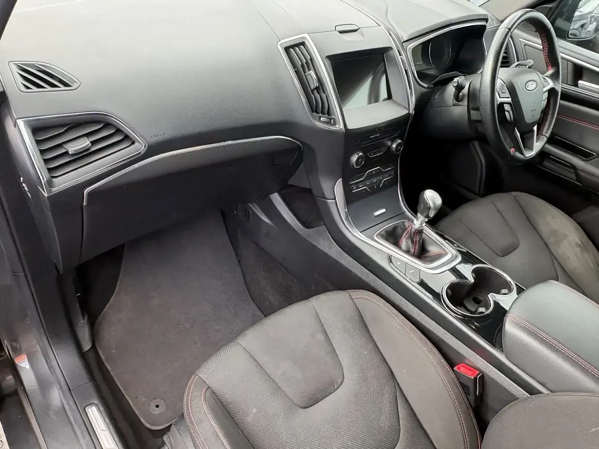 Used Ford S-MAX ST-Line 190 HP (139 kW) 2019 Grey MPV