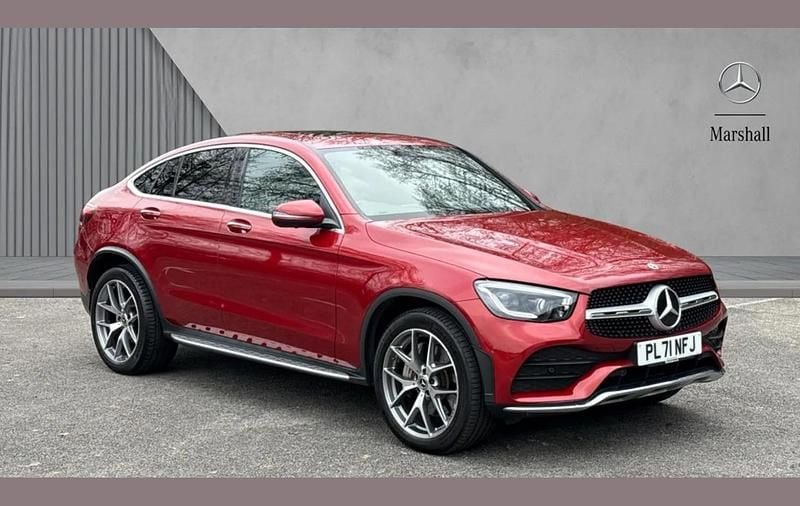 Used Mercedes GLC300e AMG line 254 HP (186 kW) 2021 Red Coupe