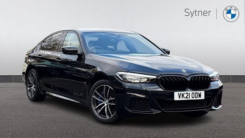Black Used 2021 BMW 530e M Sport | £26,500 (Fair price) - Image 1/4