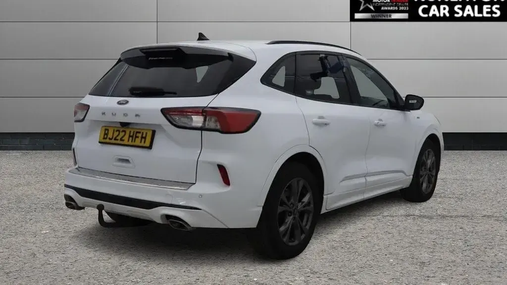 Used Ford Kuga ST-Line 120 HP (88 kW) 2022 White SUV
