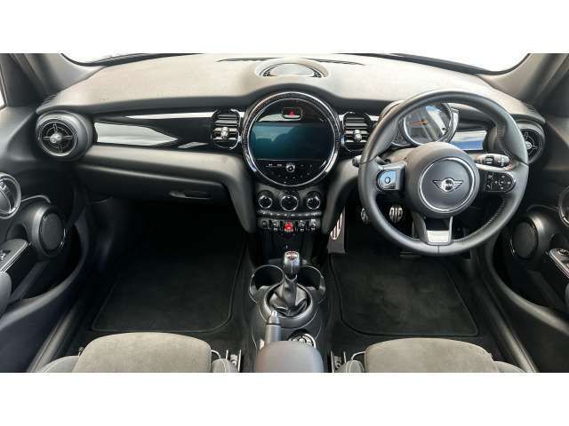 Image 4/4