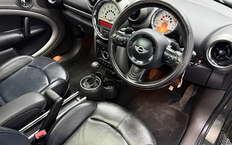Used Mini Cooper 122 HP (89 kW) 2016 Hatchback