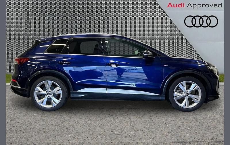 Used Audi Q4 e-tron S-Line 219 kW (299 HP) 2023 Blue SUV