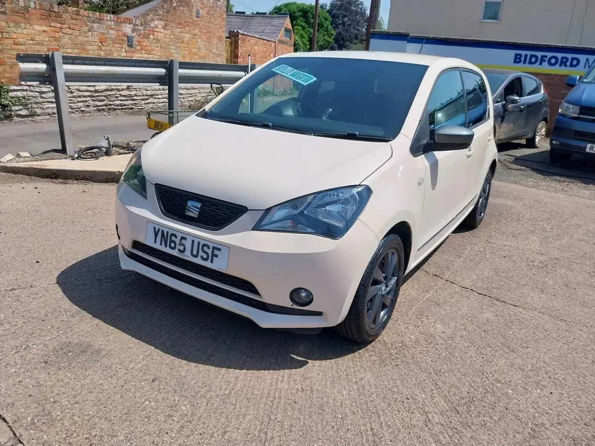 Used Seat Mii 75 HP (55 kW) 2015 Beige Hatchback