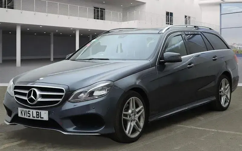 Used Mercedes E220 AMG line 177 HP (130 kW) 2015 Estate