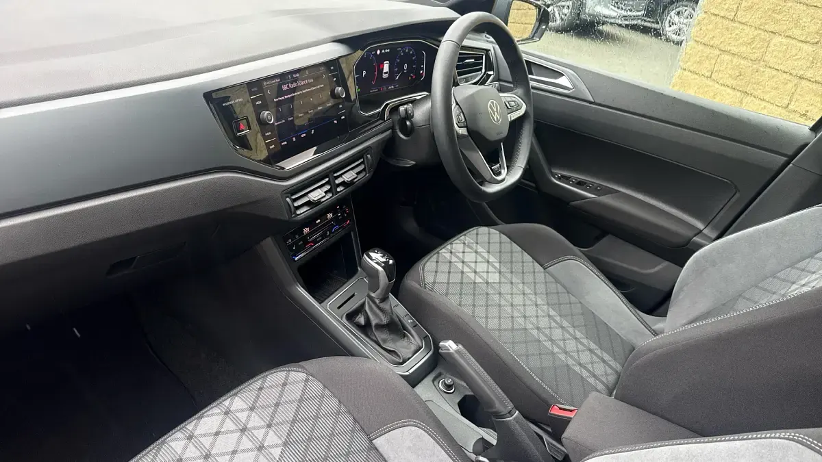 Used VW Polo R-line 115 HP (84 kW) 2025 Grey Hatchback