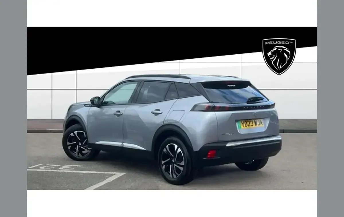 Used Peugeot e-2008 Allure+ 100 kW (136 HP) 2023 Grey SUV