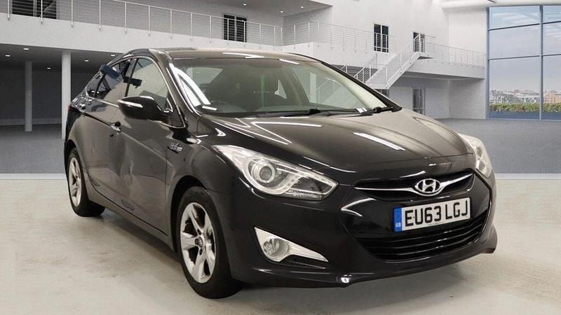 Black Used 2013 Hyundai i40 Style Sedan | £3,990 (Fair price) - Image 1/4