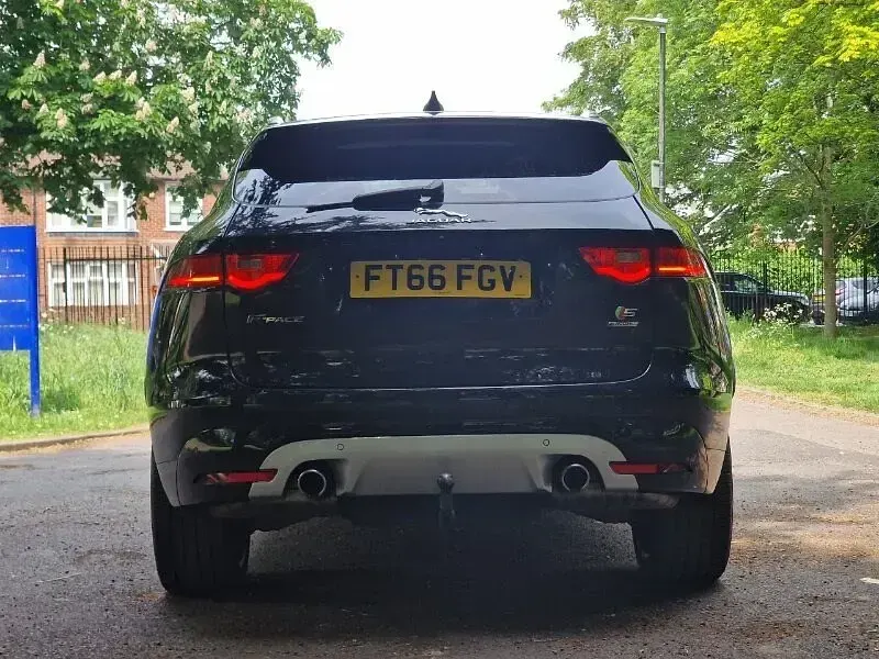 Used Jaguar F-Pace S 300 HP (220 kW) 2017 Black SUV