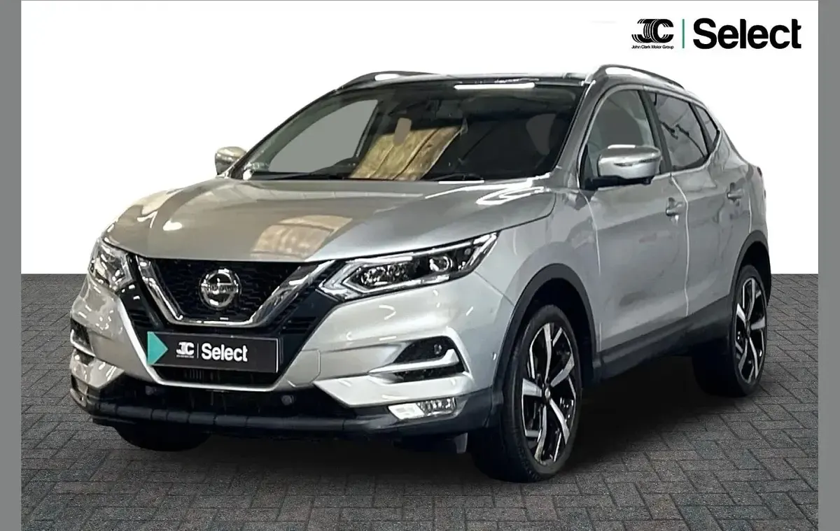 Used Nissan Qashqai Tekna 115 HP (84 kW) 2018 Silver SUV