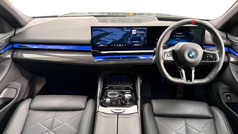 Used BMW i5 Comfort Edition 436 kW (593 HP) 2024 Black Estate