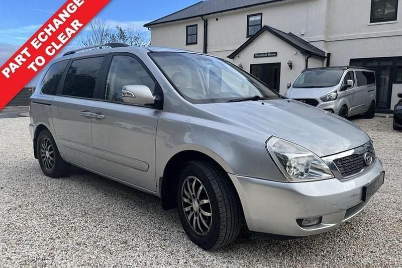 Silver Used 2010 Kia Sedona 3 MPV | £2,499 (Good price) - Image 1/1