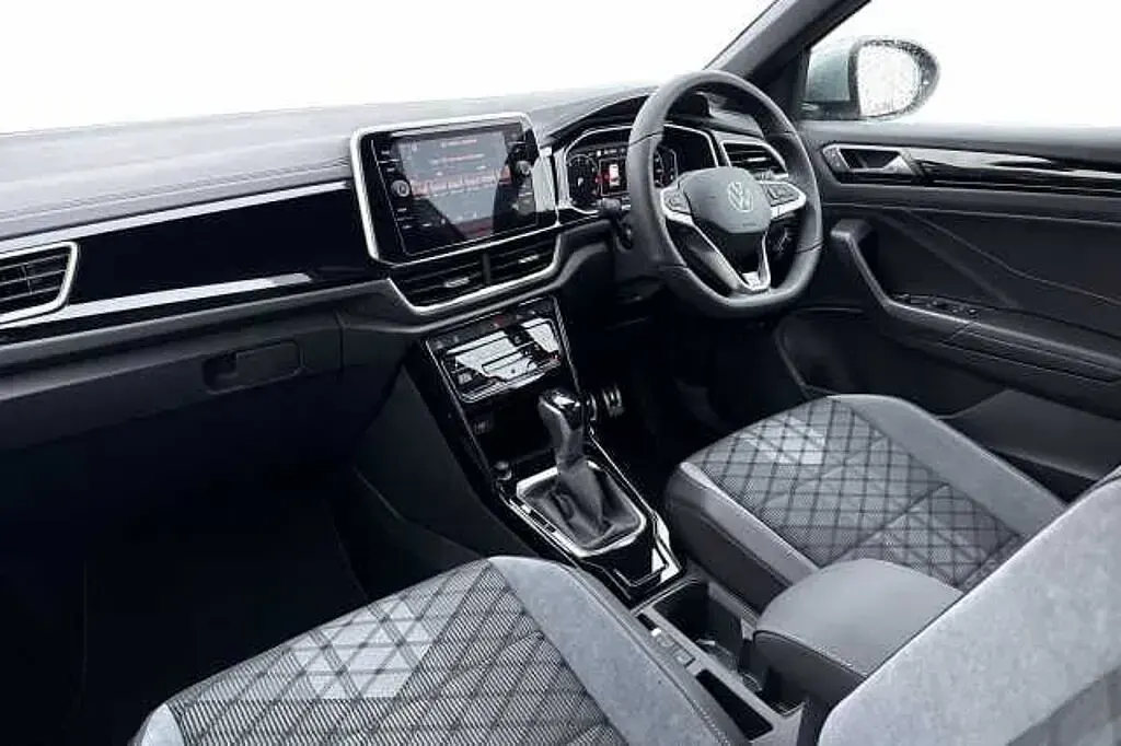 New VW T-Roc 150 HP (110 kW) 2026 SUV