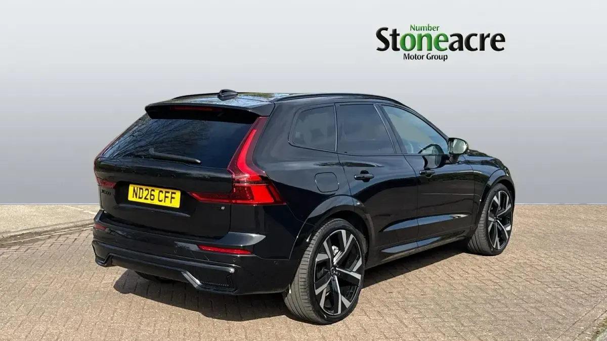 Used Volvo XC60 Ultra 449 HP (330 kW) 2026 Black SUV