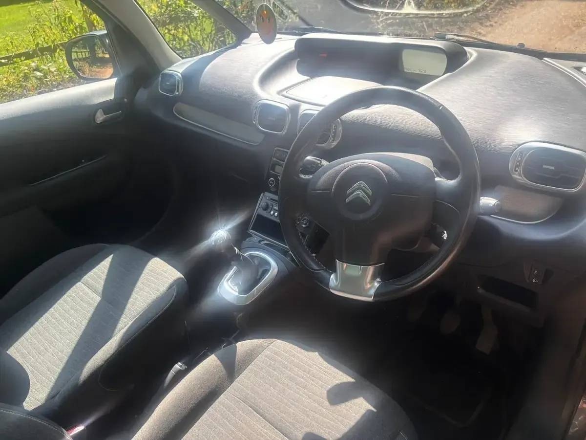 Used Citroën C3 Picasso Platinum 2016 Grey MPV