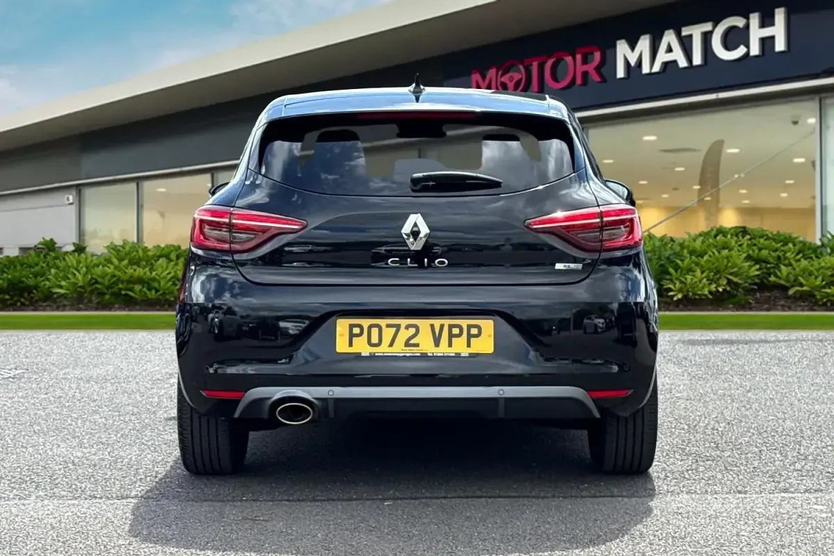 Used Renault Clio V RS Line 2022 Black Hatchback