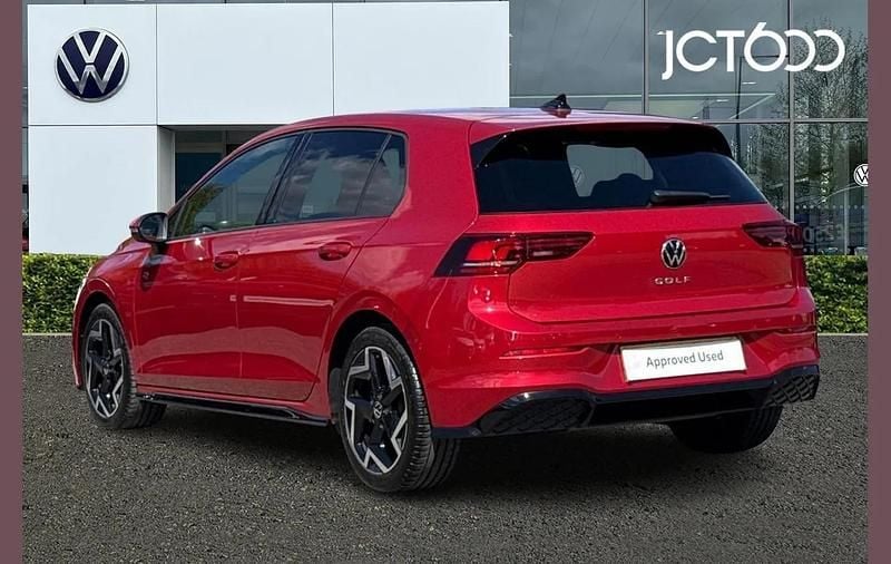 Used VW Golf VIII R-line 150 HP (110 kW) 2024 Red Hatchback