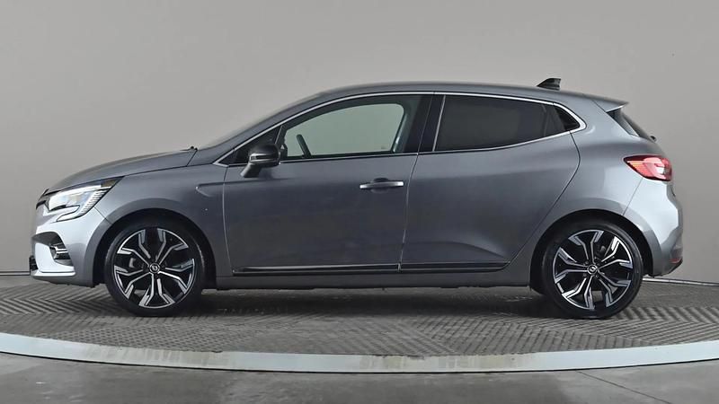 Used Renault Clio V Techno 145 HP (106 kW) 2023 Grey Hatchback