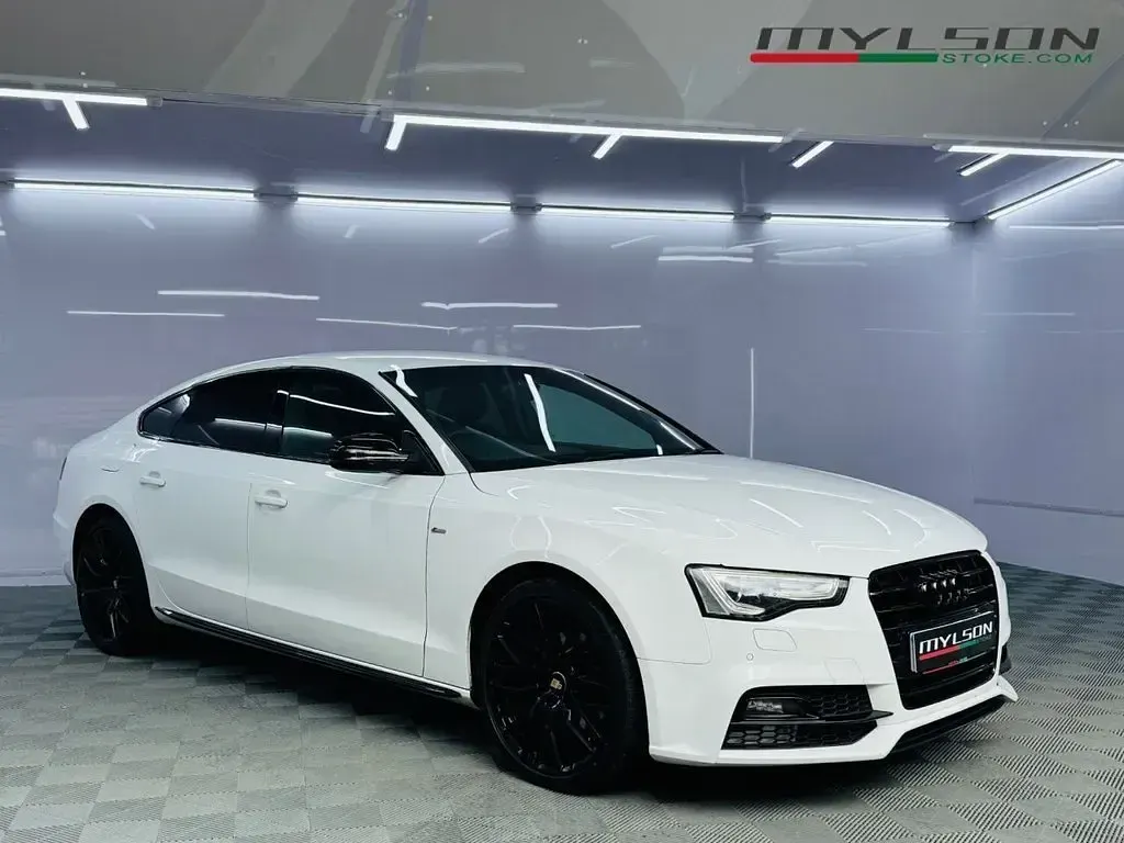 Used Audi A5 Sportback Black Edition 190 HP (139 kW) 2016 White Hatchback