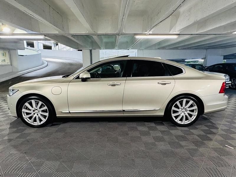 Used Volvo S90 Inscription 2017 Gold Sedan