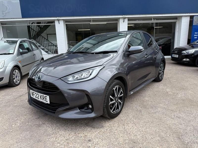Grey Used 2022 Toyota Yaris Hybrid Design Hatchback | £14,750 (Good price) - Image 1/4