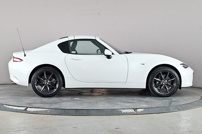 Used Mazda MX5 Inclusive 184 HP (135 kW) 2018 White Cabriolet