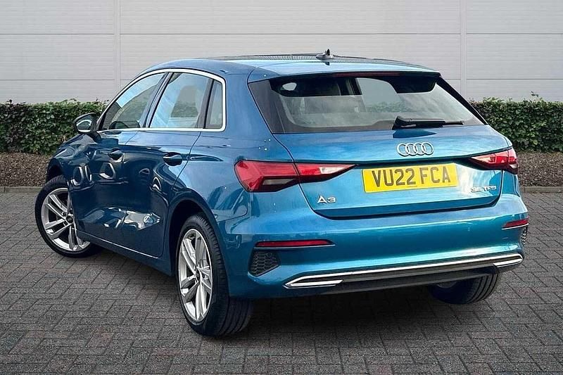 Used Audi A3 Sport 147 HP (108 kW) 2022 Blue Hatchback
