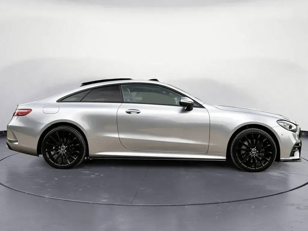 Used Mercedes E300 AMG line 265 HP (194 kW) 2022 Silver Coupe