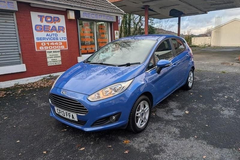 Used Ford Fiesta Zetec 82 HP (60 kW) 2013 Blue Hatchback