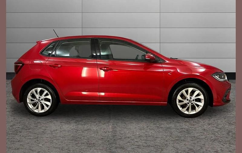 Used VW Polo Style 95 HP (69 kW) 2022 Red Hatchback