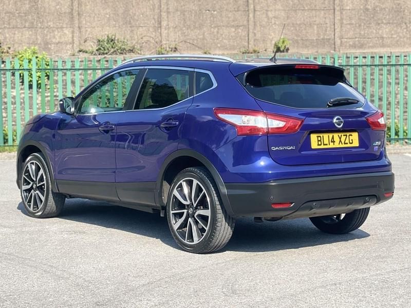 Used Nissan Qashqai Tekna 110 HP (80 kW) 2014 Blue SUV