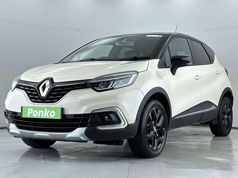 Used Renault Captur Signature 90 HP (66 kW) 2017 Cream and black SUV