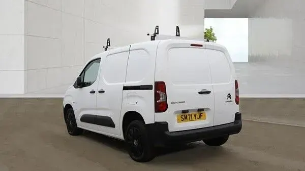 Used Citroën e-Berlingo 100 HP (73 kW) 2022 White