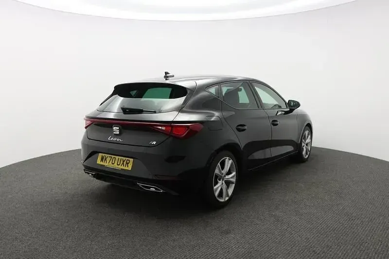 Used Seat Leon FR 110 HP (80 kW) 2020 Black Hatchback