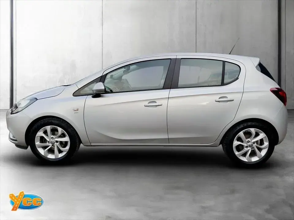 Used Vauxhall Corsa SRi 90 HP (66 kW) 2016 Silver Hatchback