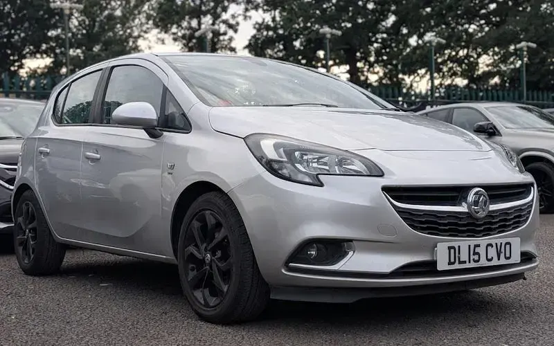 Used Vauxhall Corsa SRi 91 HP (66 kW) 2017 Hatchback