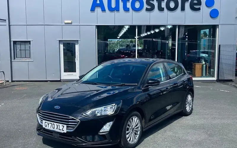 Used Ford Focus Titanium 120 HP (88 kW) 2021 Hatchback