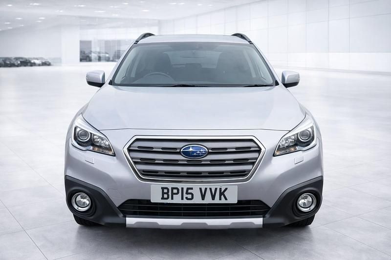 Used Subaru Outback 150 HP (110 kW) 2015 Silver Estate