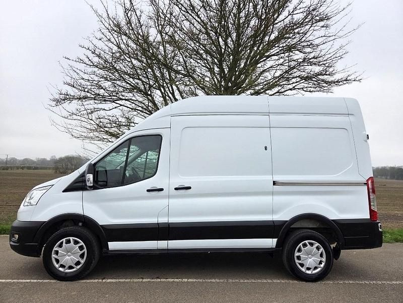 Used Ford Transit Trend 130 HP (95 kW) 2021 White Van