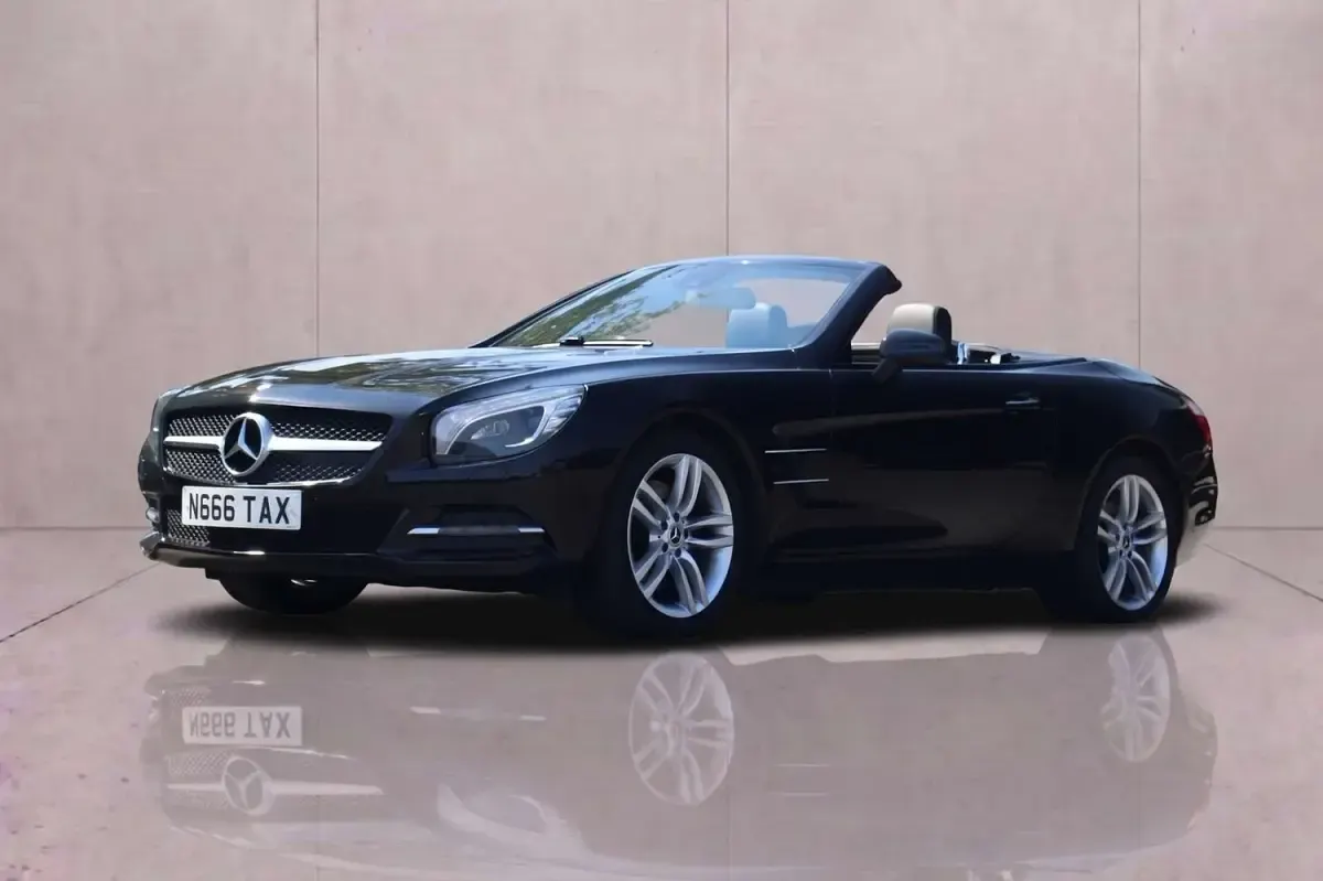 Used Mercedes SL350 301 HP (221 kW) 2013 Black Cabriolet
