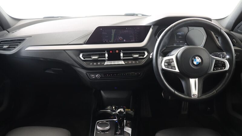 Used BMW 118 M Sport 138 HP (101 kW) 2020 Grey Hatchback