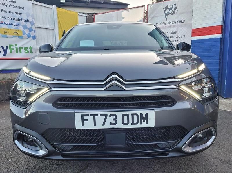 Używany Citroën C4 PureTech 2023 Szary SUV