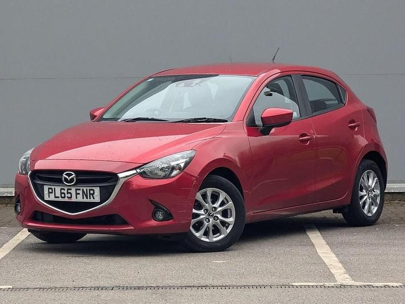 Used Mazda 2 2016 Red Hatchback