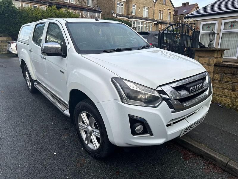 White Used 2018 Isuzu D-Max Pickup | £7,999 (Good price) - Image 1/3