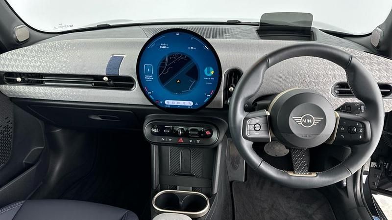 Used Mini Cooper S Hatch 201 HP (147 kW) 2024 Black Hatchback